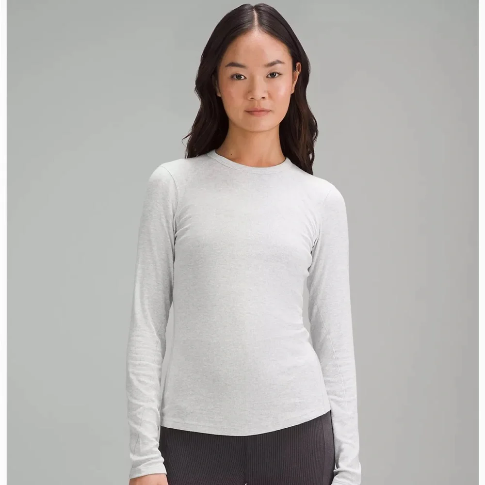 Lululemon Hold Tight Long Sleeve - Picture 1 of 3